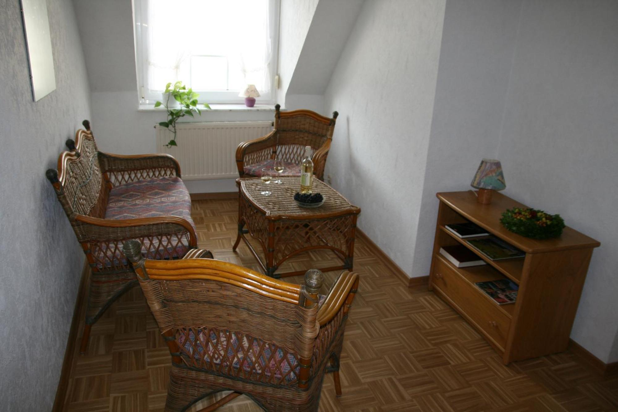 Weingut & Gaestehaus Stephan Kohl Neumagen-Dhron Esterno foto